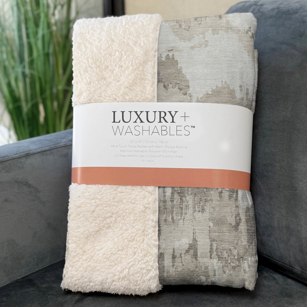 Premium Machine Washable ASB865 Beige 50" x 70" Sherpa Throw Blanket. Picture 3