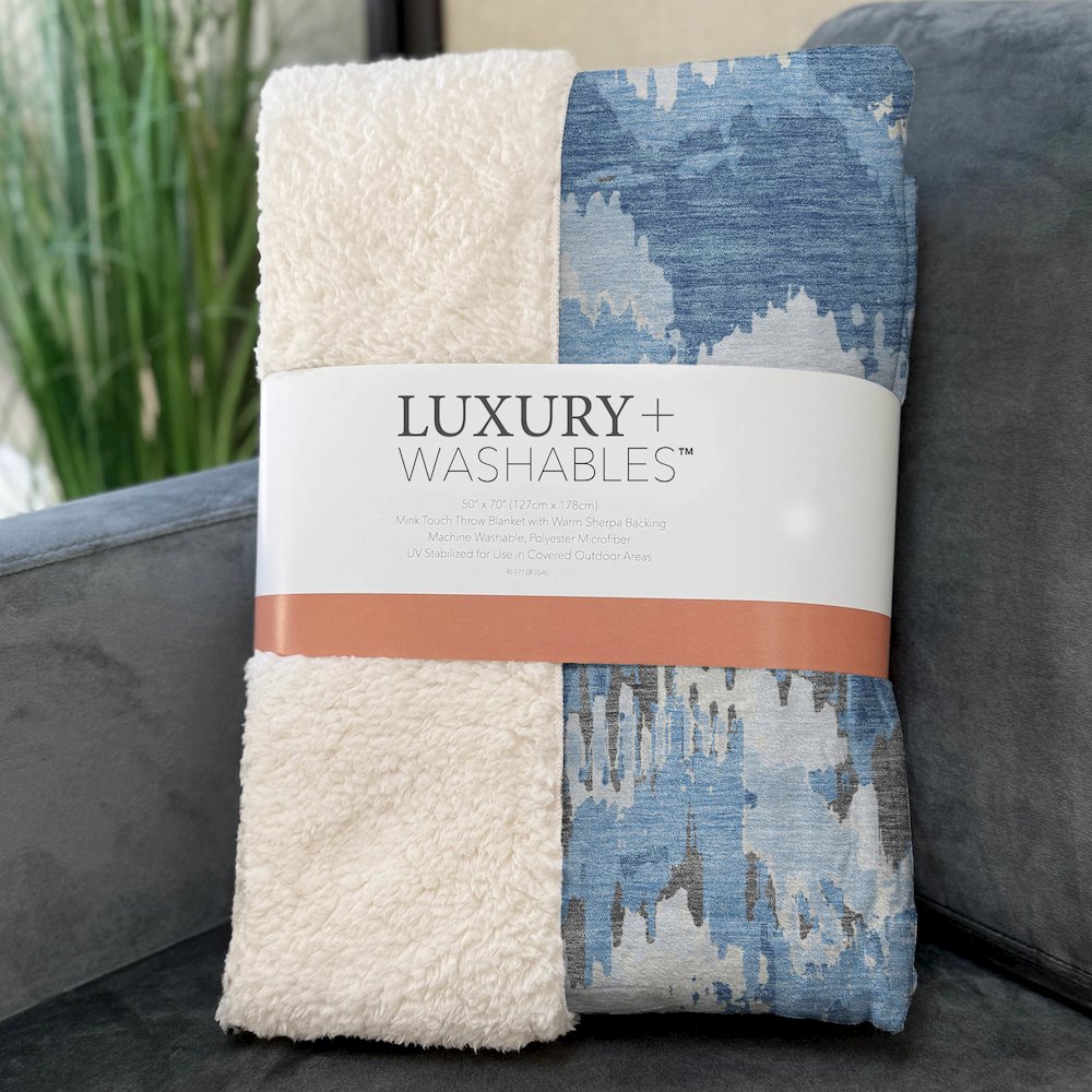 Premium Machine Washable ASB865 Blue 50" x 70" Sherpa Throw Blanket. Picture 3