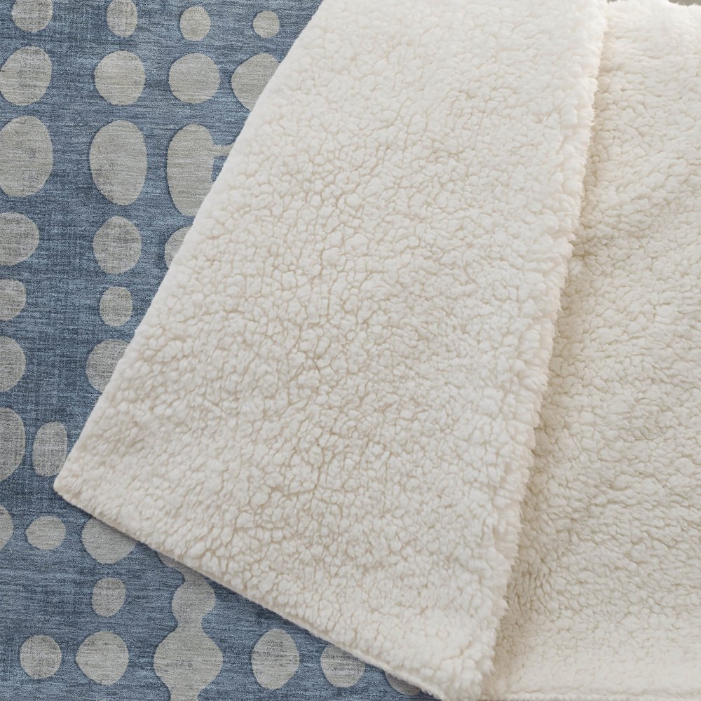 Premium Machine Washable ASB869 Denim 50" x 70" Sherpa Throw Blanket. Picture 2
