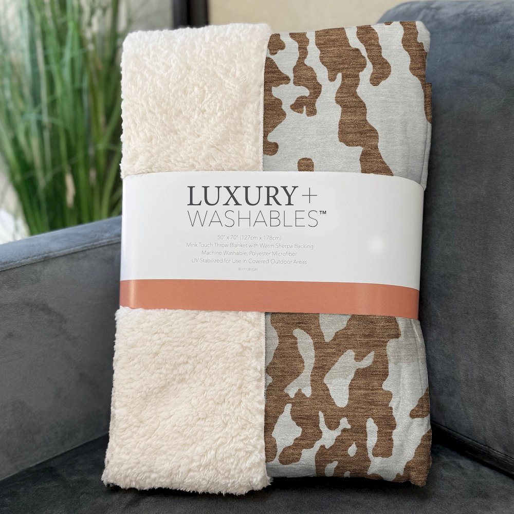 Premium Machine Washable ASB873 Paprika 50" x 70" Sherpa Throw Blanket. Picture 3