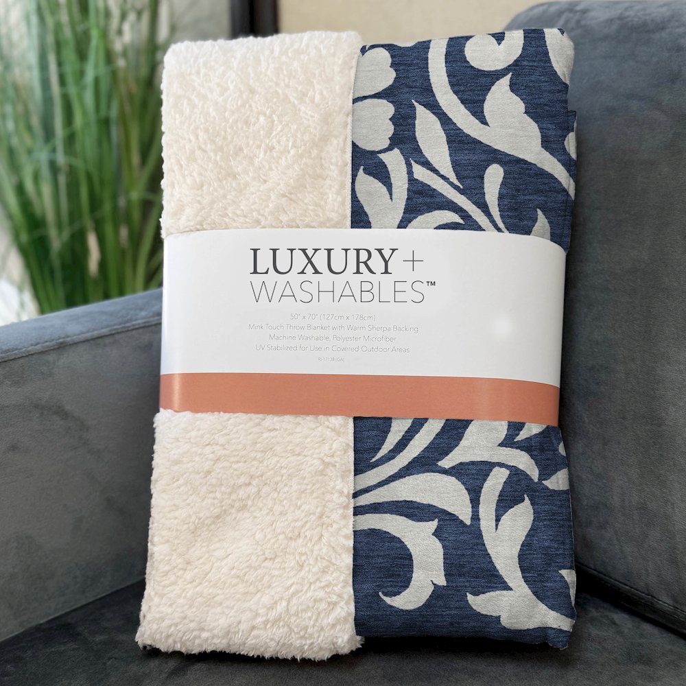 Premium Machine Washable ASB875 Navy 50" x 70" Sherpa Throw Blanket. Picture 3