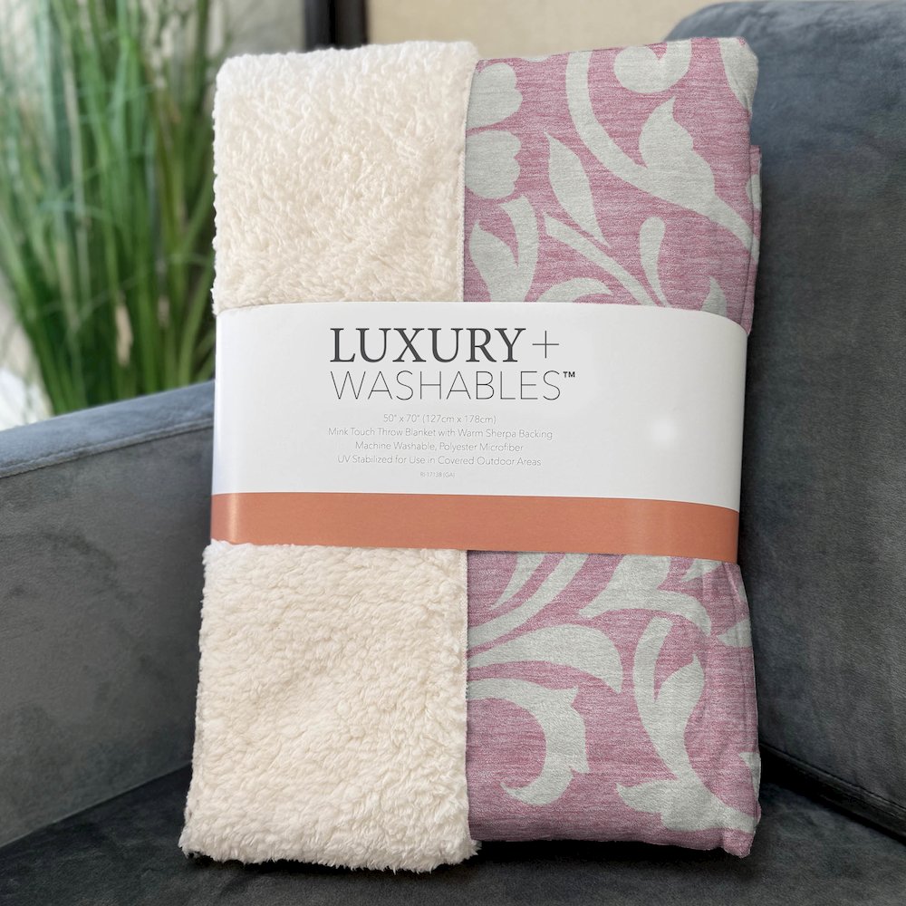 Premium Machine Washable ASB875 Pink 50" x 70" Sherpa Throw Blanket. Picture 3