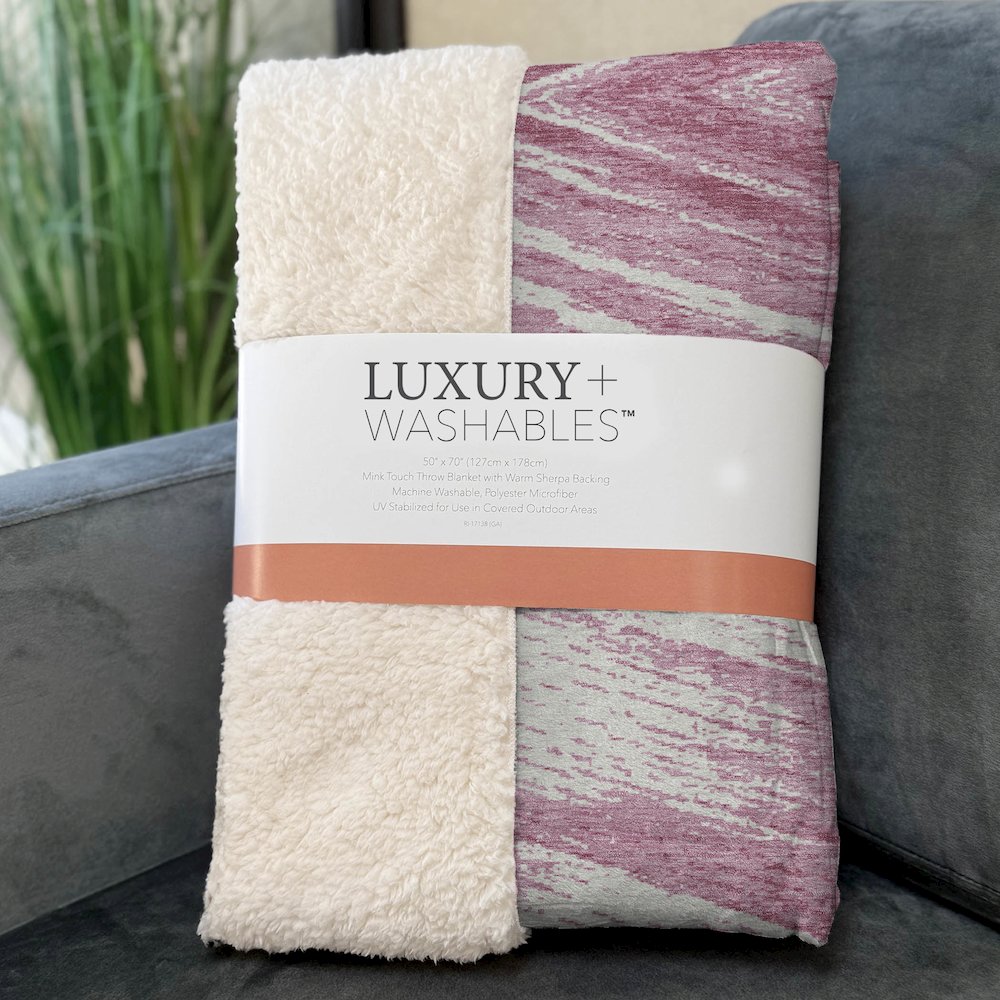 Premium Machine Washable ASB876 Blush 50" x 70" Sherpa Throw Blanket. Picture 3