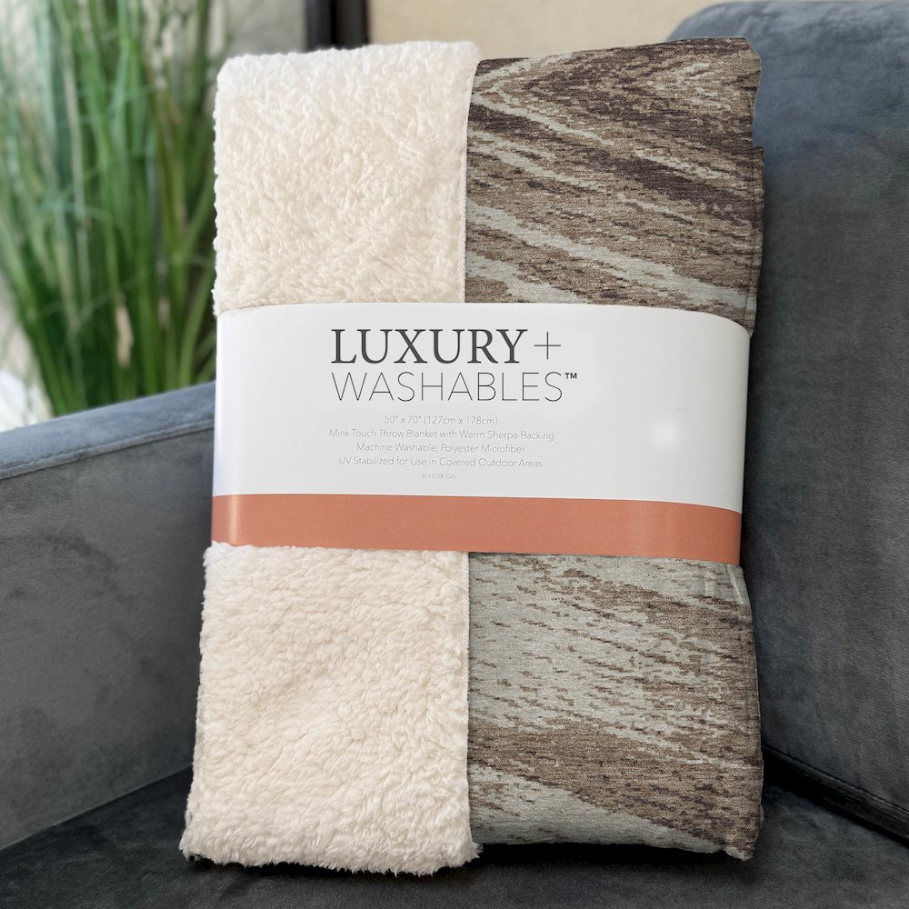 Premium Machine Washable ASB876 Brown 50" x 70" Sherpa Throw Blanket. Picture 3