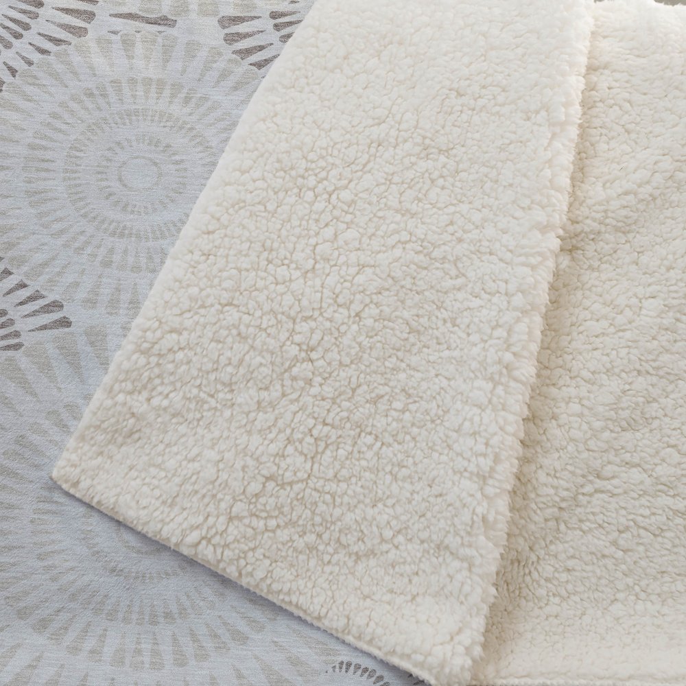 Premium Machine Washable ASB877 Taupe 50" x 70" Sherpa Throw Blanket. Picture 2