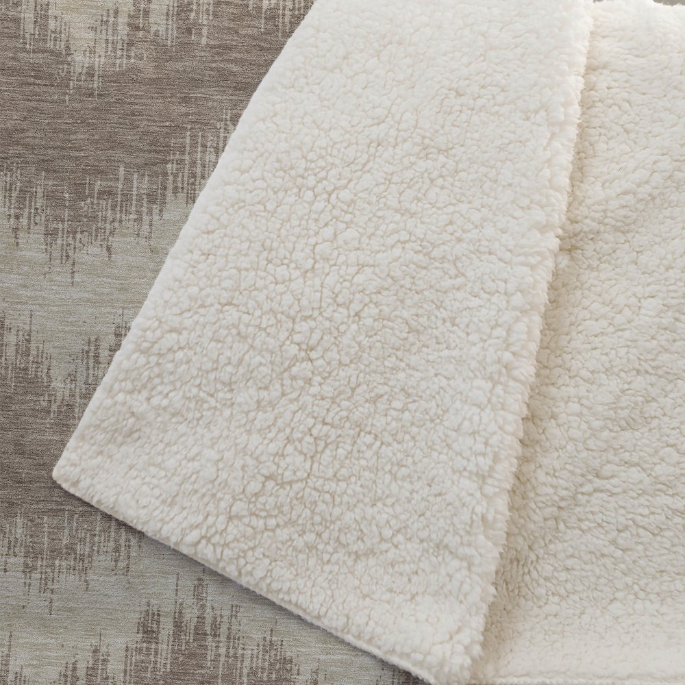 Premium Machine Washable ASB880 Brown 50" x 70" Sherpa Throw Blanket. Picture 2