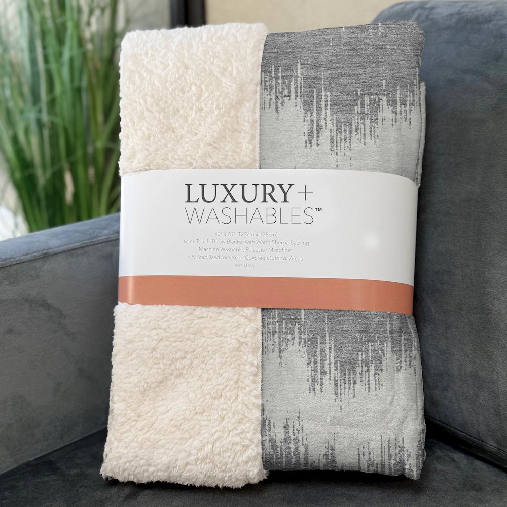 Premium Machine Washable ASB880 Gray 50" x 70" Sherpa Throw Blanket. Picture 3