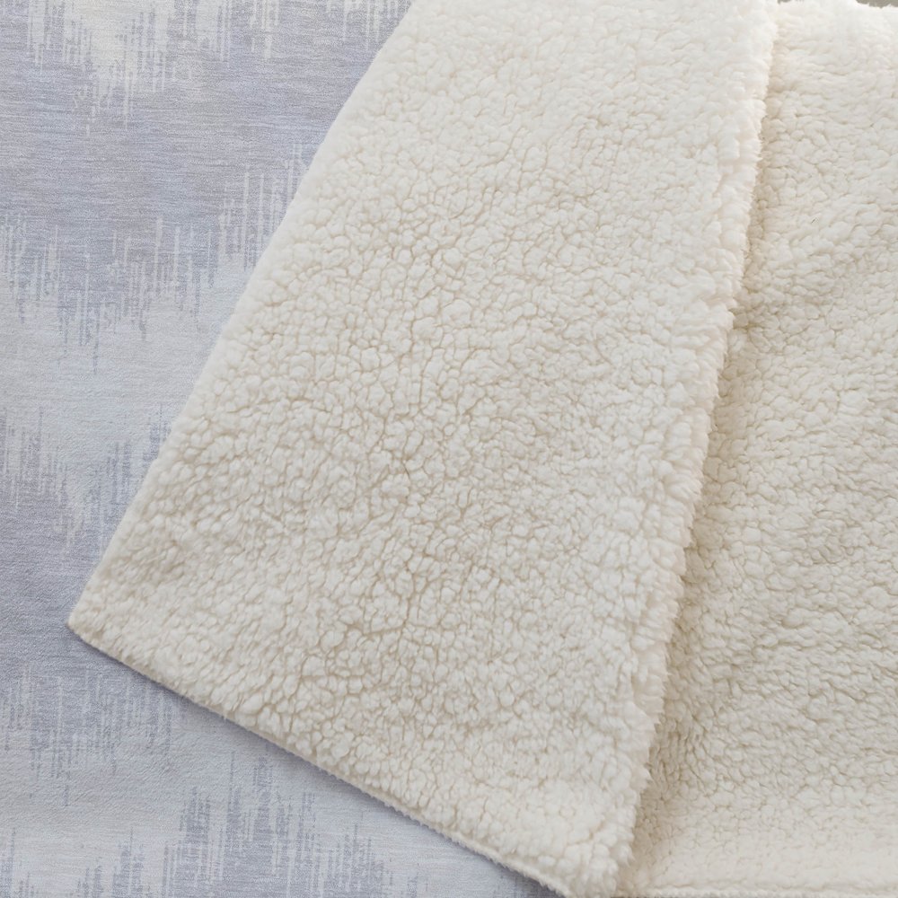 Premium Machine Washable ASB880 Silver 50" x 70" Sherpa Throw Blanket. Picture 2