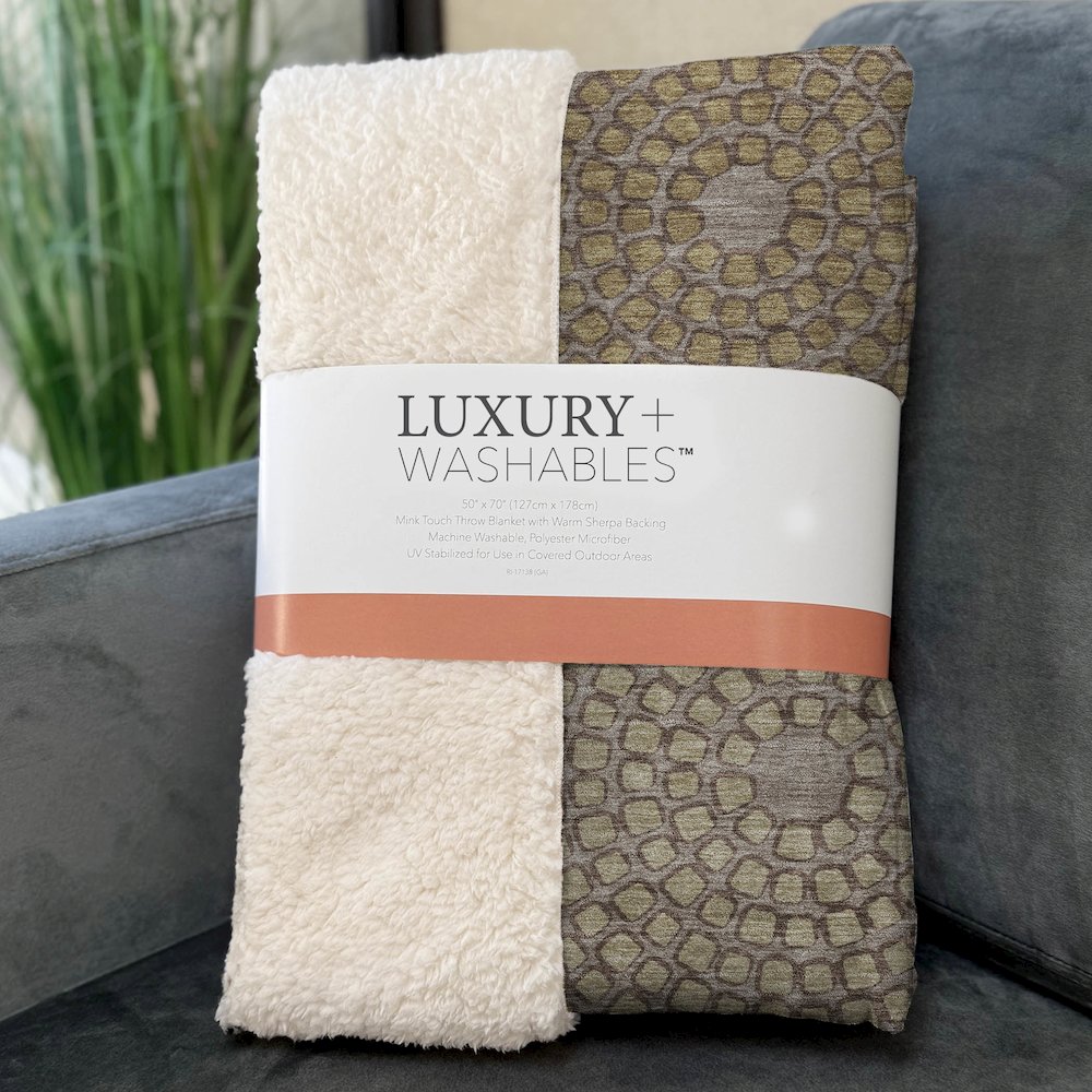 Premium Machine Washable ASB882 Taupe 50" x 70" Sherpa Throw Blanket. Picture 3