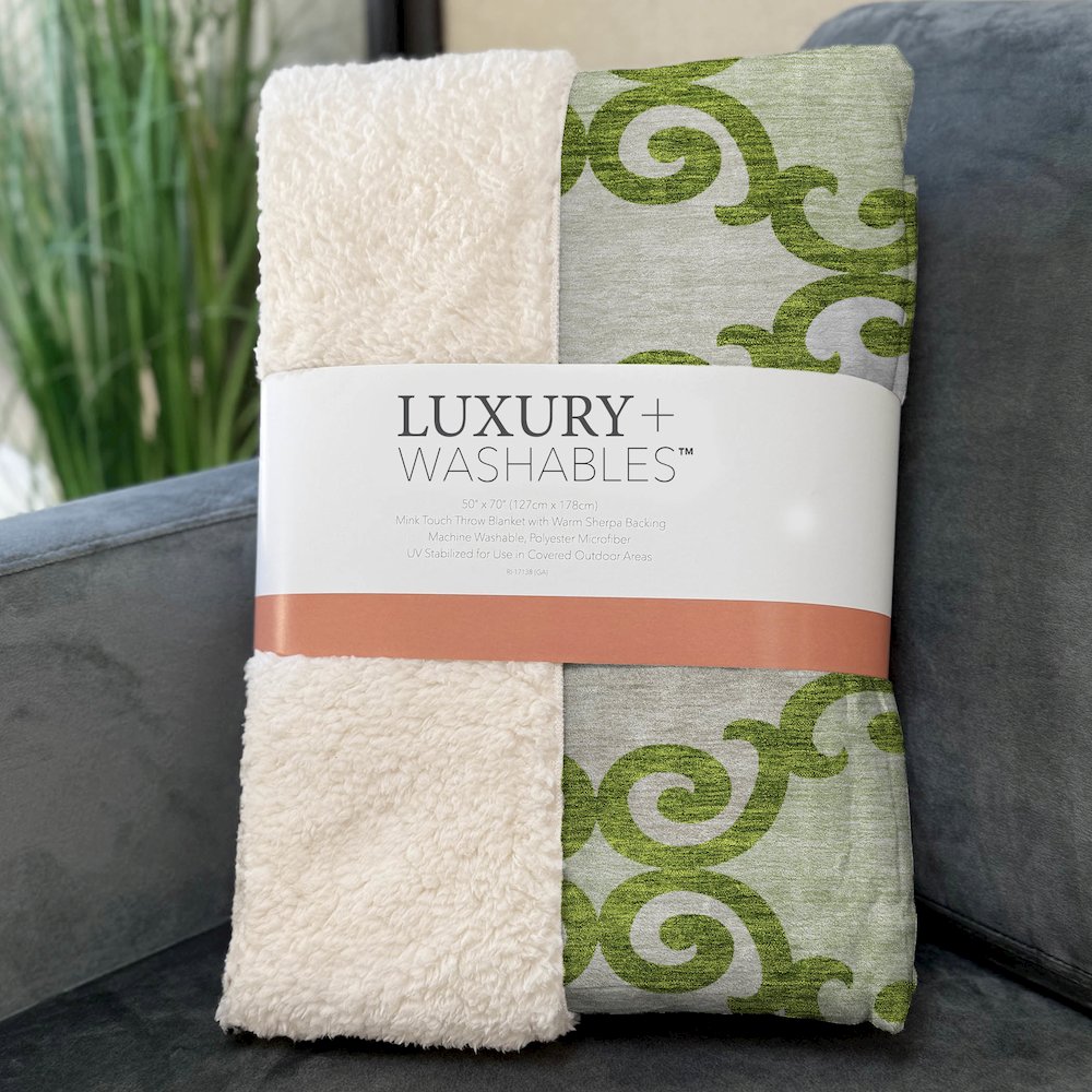 Premium Machine Washable ASB883 Lime 50" x 70" Sherpa Throw Blanket. Picture 3