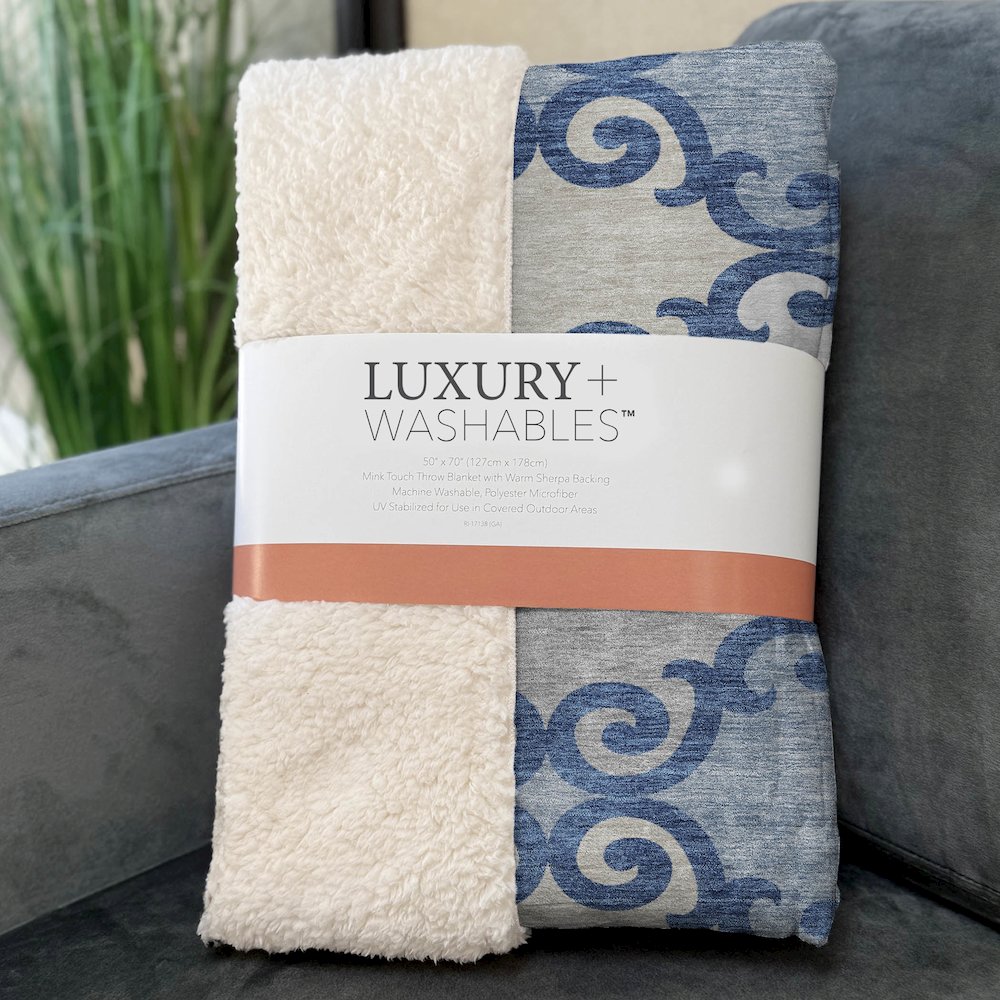 Premium Machine Washable ASB883 Navy 50" x 70" Sherpa Throw Blanket. Picture 3