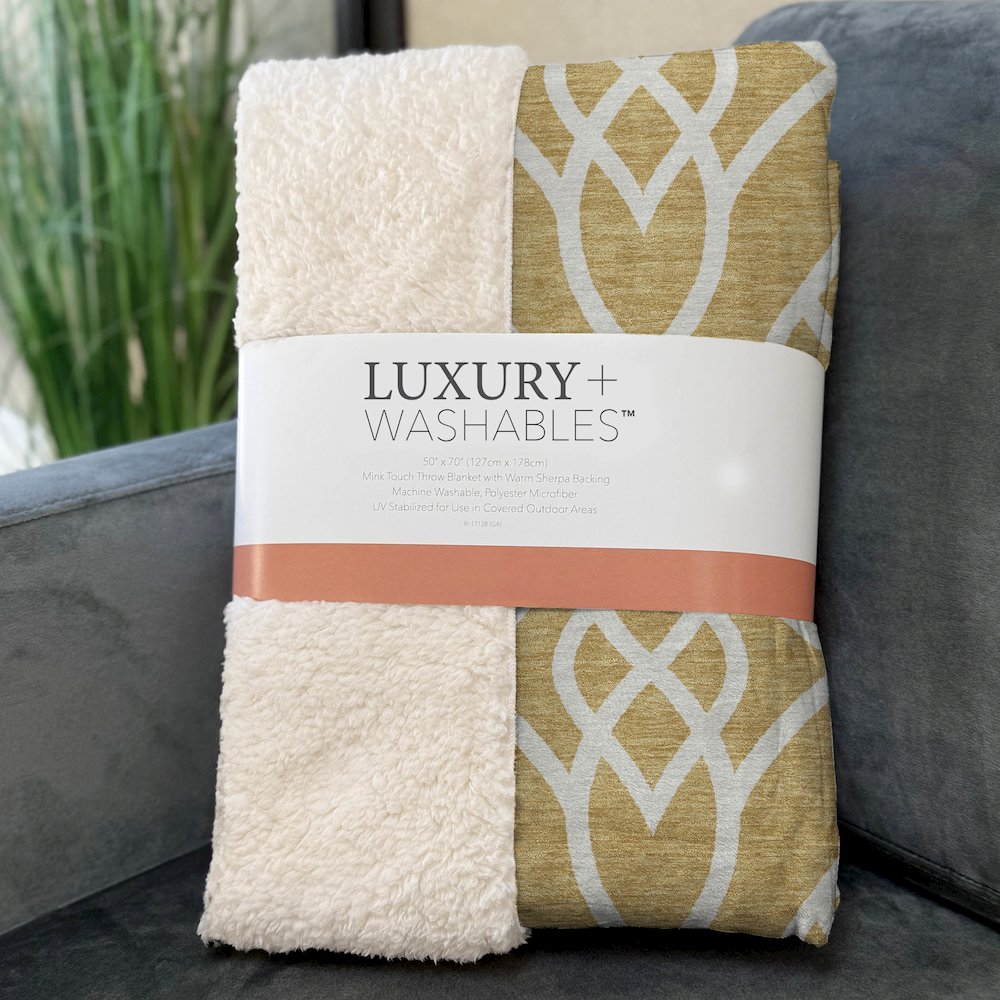 Premium Machine Washable ASB884 Gold 50" x 70" Sherpa Throw Blanket. Picture 3