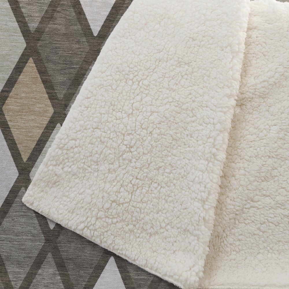 Premium Machine Washable ASB887 Brown 50" x 70" Sherpa Throw Blanket. Picture 2