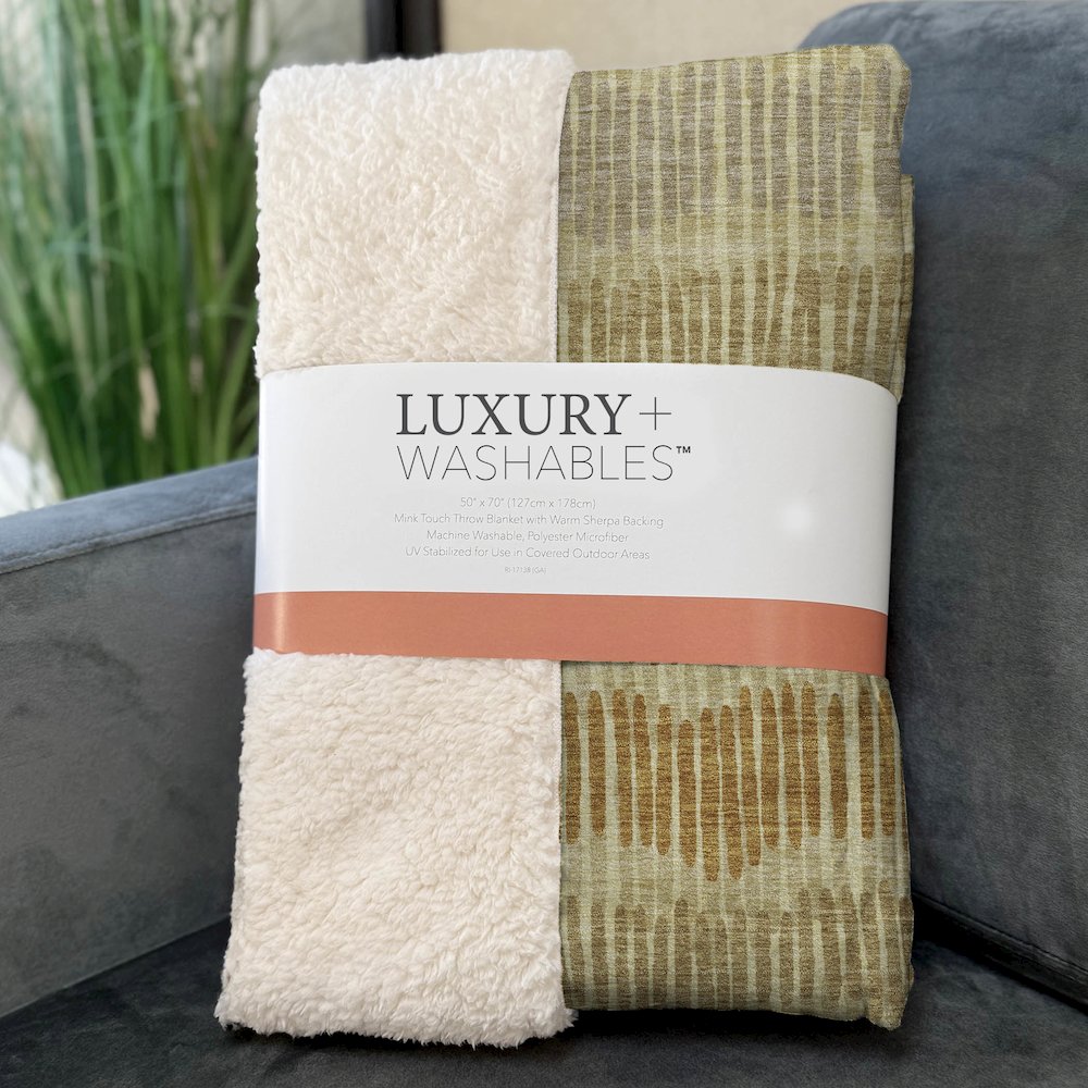 Premium Machine Washable ASB889 Gold 50" x 70" Sherpa Throw Blanket. Picture 3
