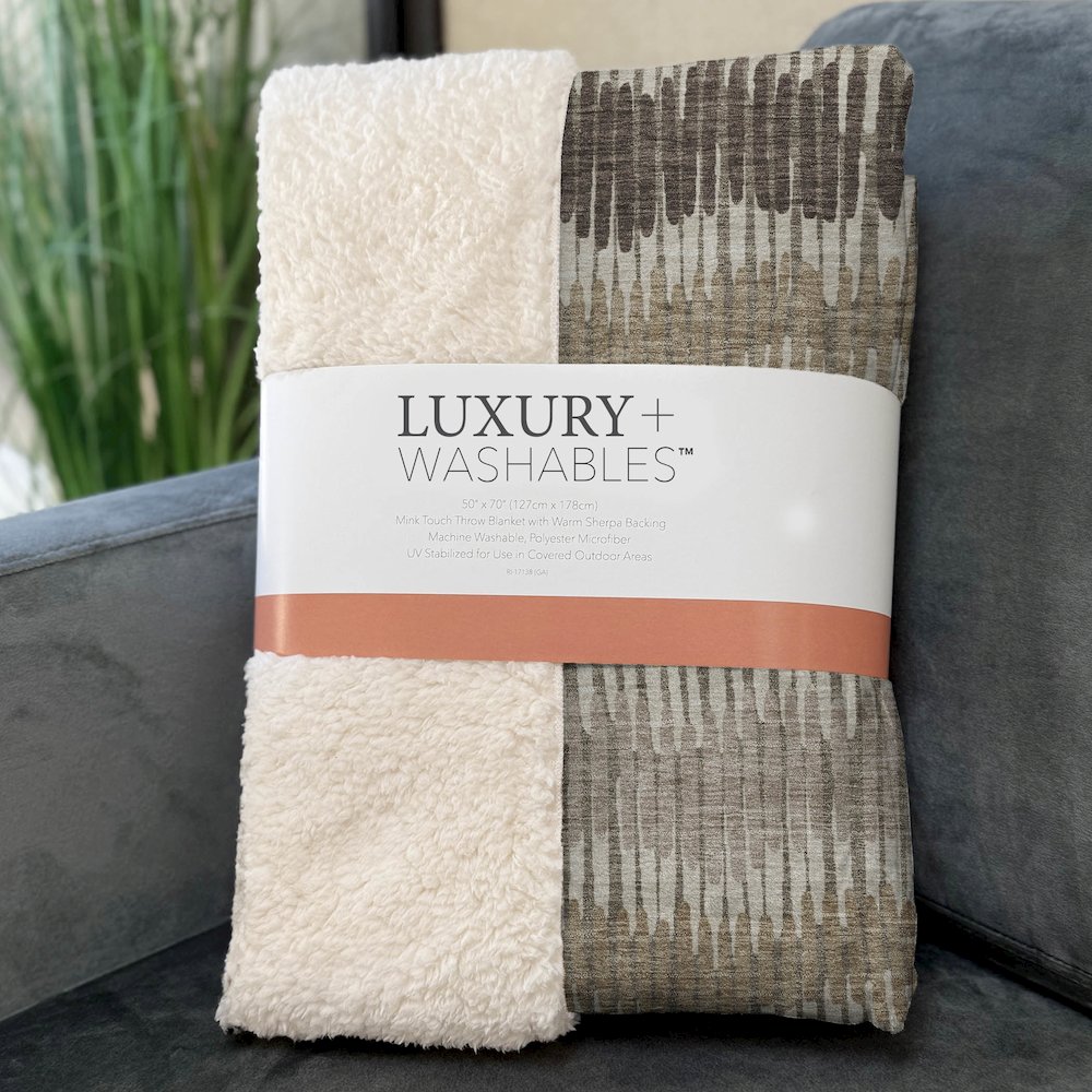 Premium Machine Washable ASB889 Taupe 50" x 70" Sherpa Throw Blanket. Picture 3