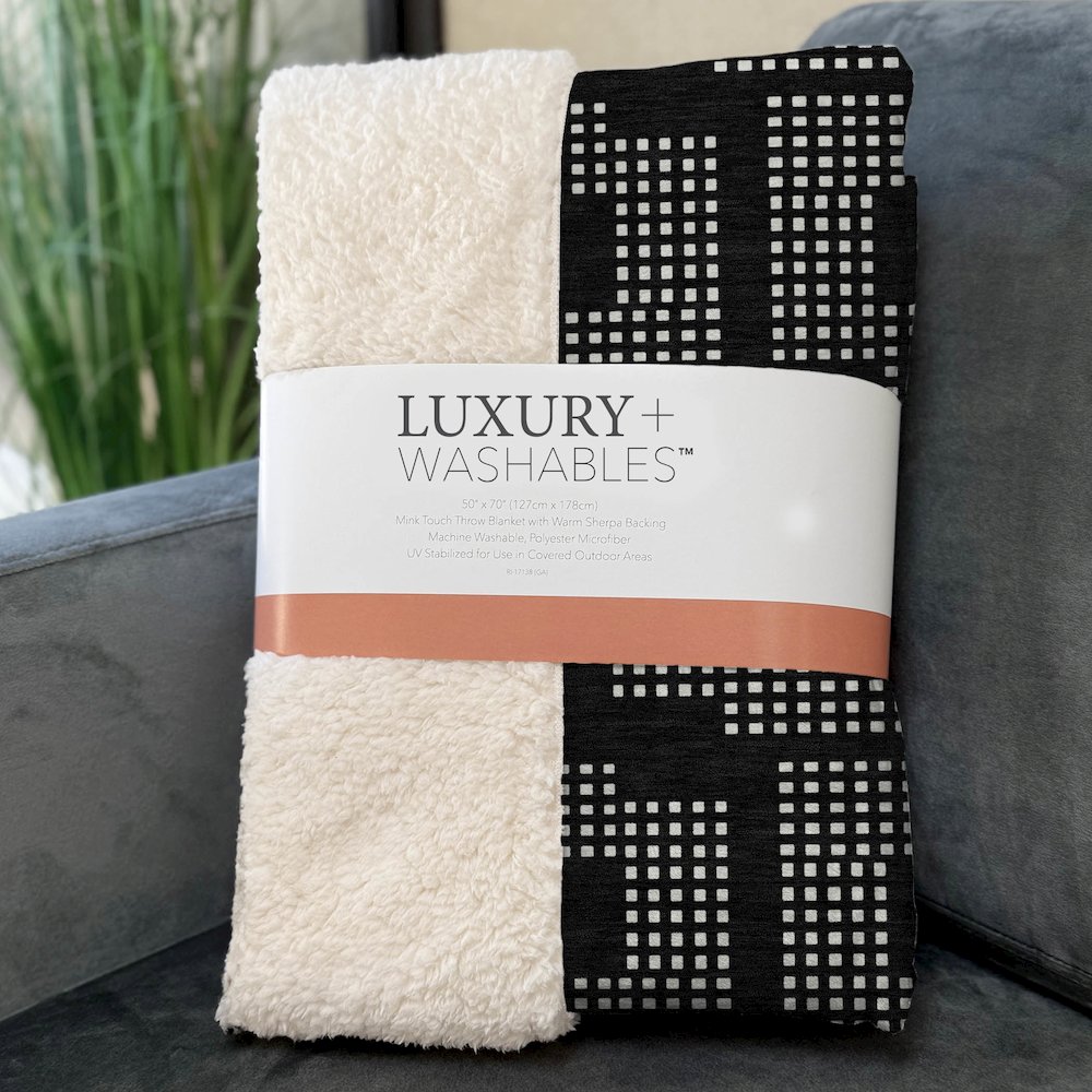 Premium Machine Washable ASB890 Black 50" x 70" Sherpa Throw Blanket. Picture 3