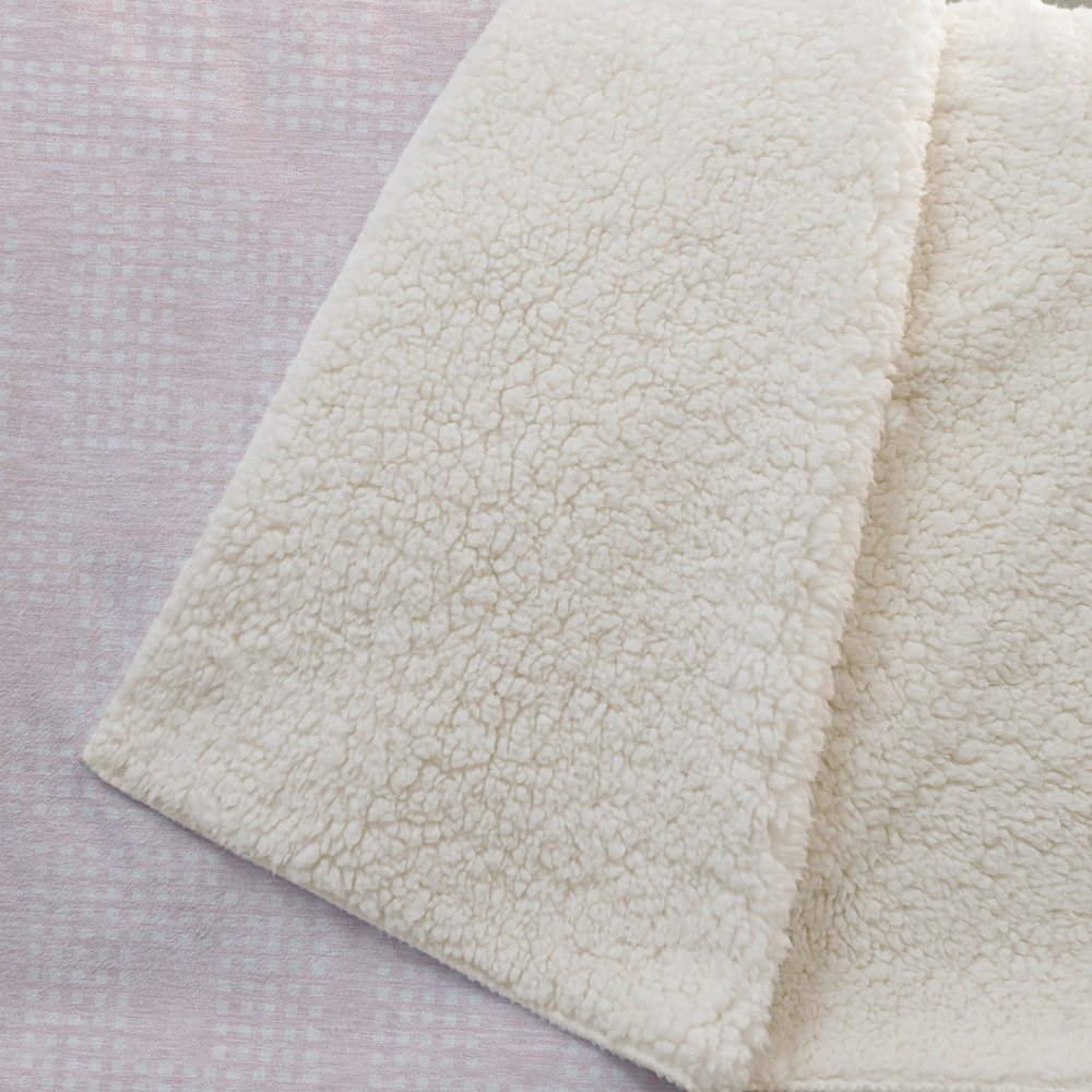 Premium Machine Washable ASB890 Pink 50" x 70" Sherpa Throw Blanket. Picture 2