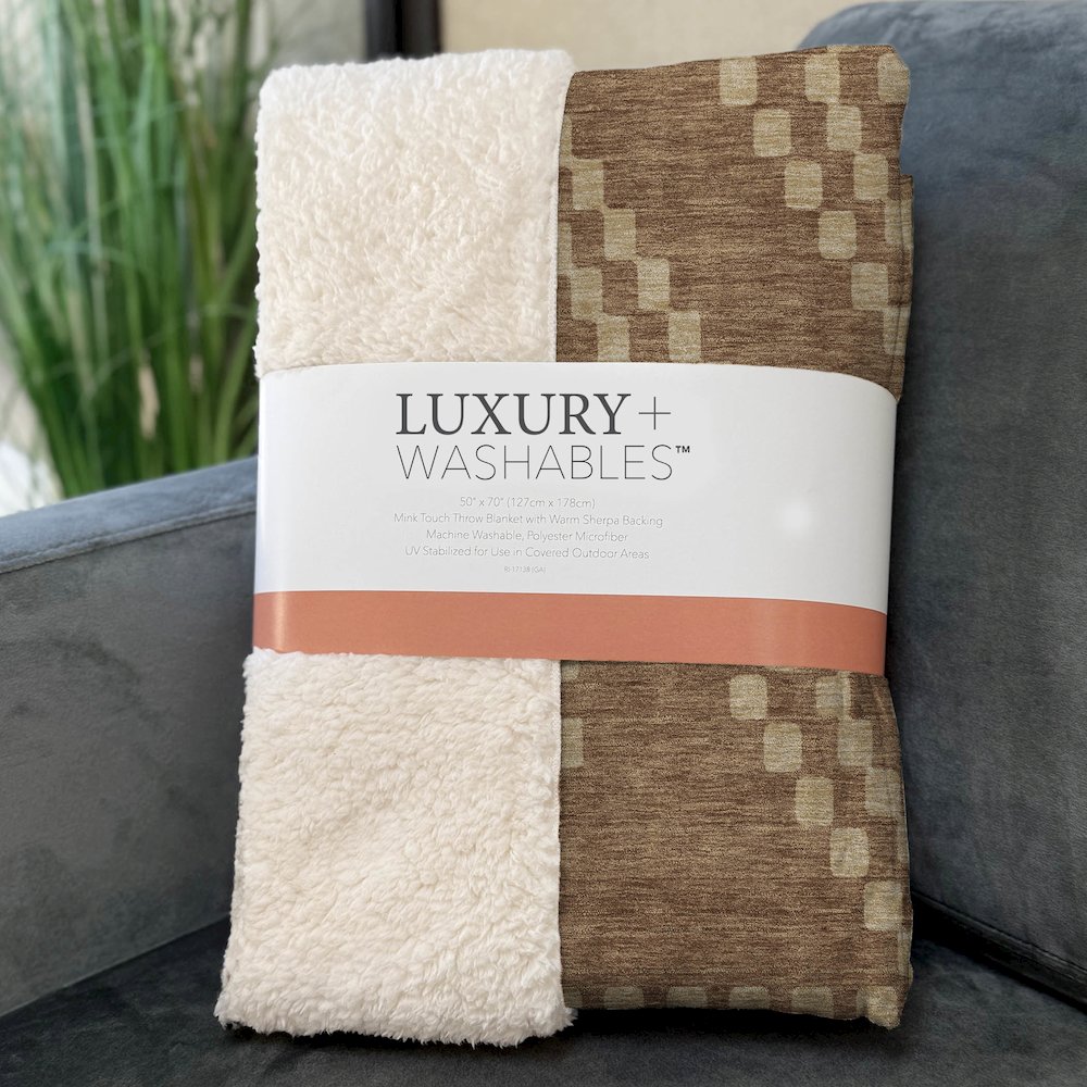 Premium Machine Washable ASB891 Paprika 50" x 70" Sherpa Throw Blanket. Picture 3