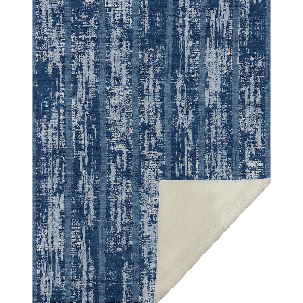 Premium Machine Washable ASB892 Blue 50" x 70" Sherpa Throw Blanket. Picture 1