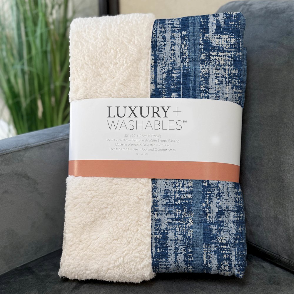 Premium Machine Washable ASB892 Blue 50" x 70" Sherpa Throw Blanket. Picture 3