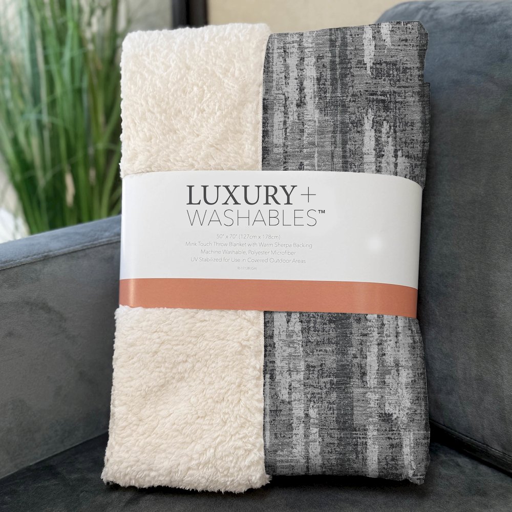 Premium Machine Washable ASB892 Gray 50" x 70" Sherpa Throw Blanket. Picture 3