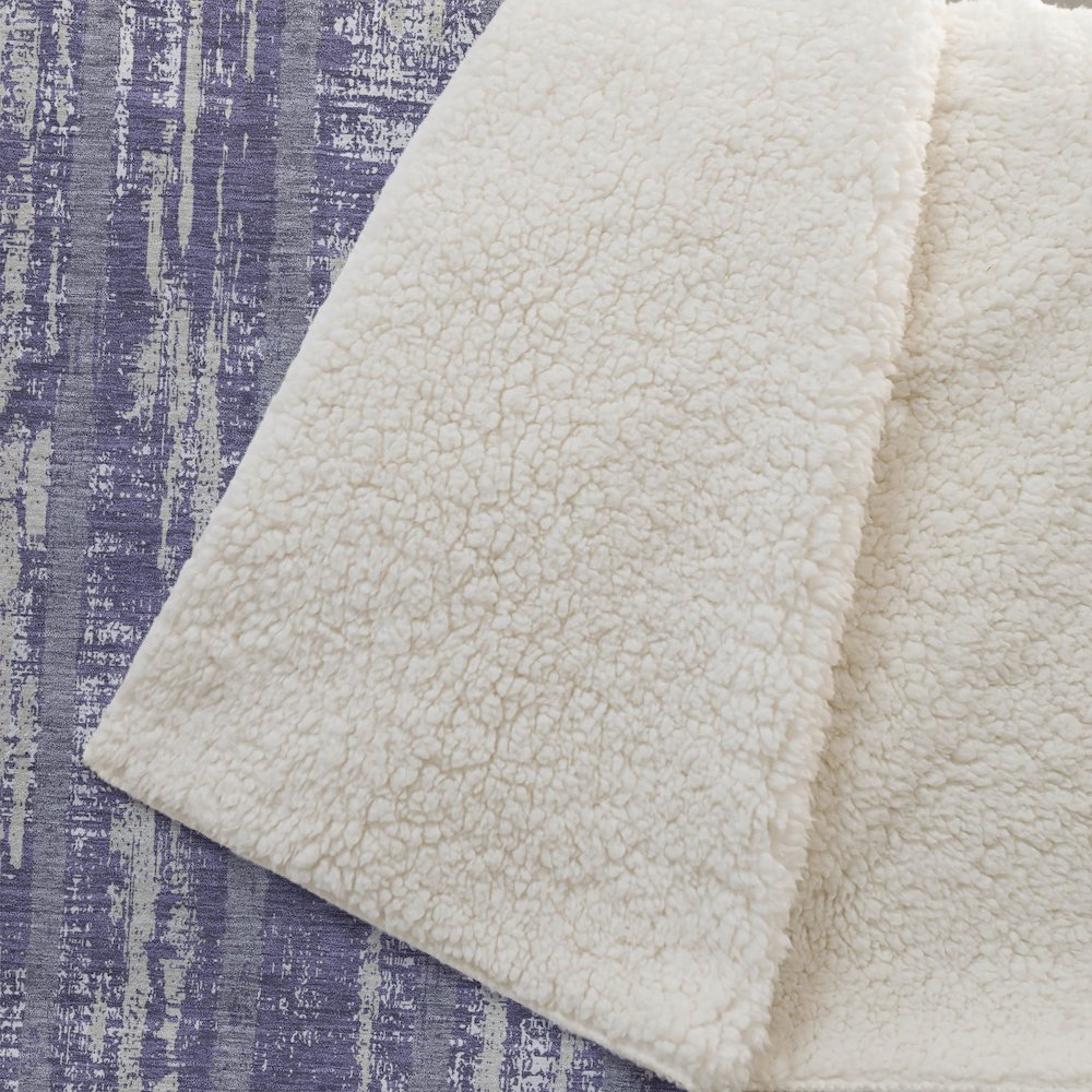 Premium Machine Washable ASB892 Purple 50" x 70" Sherpa Throw Blanket. Picture 2