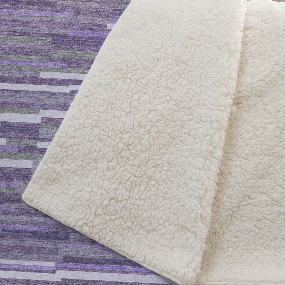 Premium Machine Washable ASB894 Purple 50" x 70" Sherpa Throw Blanket. Picture 2