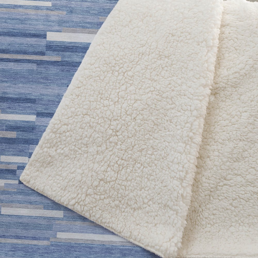Premium Machine Washable ASB894 Sky 50" x 70" Sherpa Throw Blanket. Picture 2