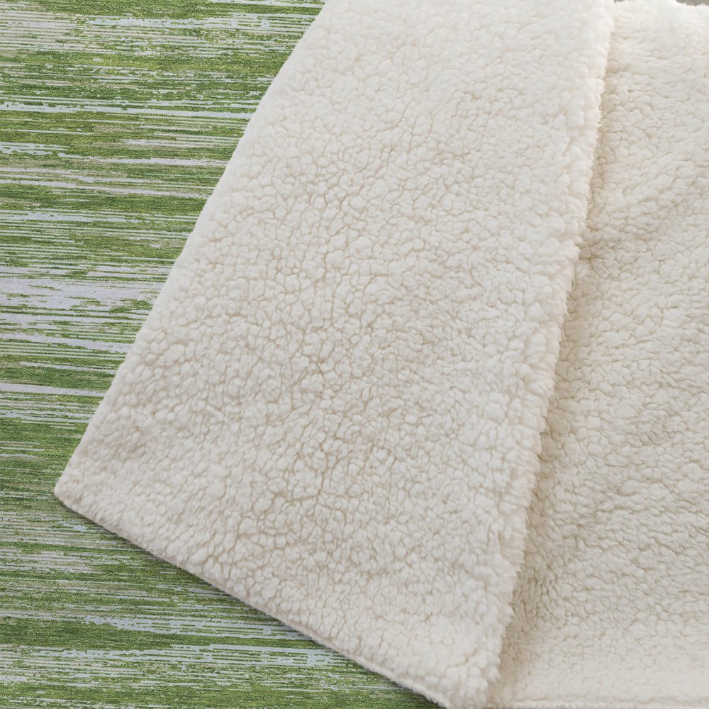 Premium Machine Washable ASB896 Green 50" x 70" Sherpa Throw Blanket. Picture 2