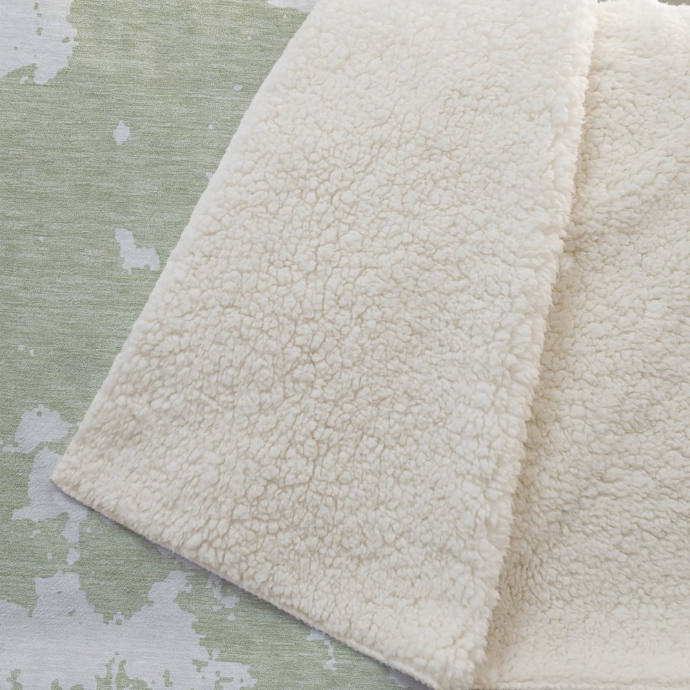 Premium Machine Washable ASB897 Aloe 50" x 70" Sherpa Throw Blanket. Picture 2