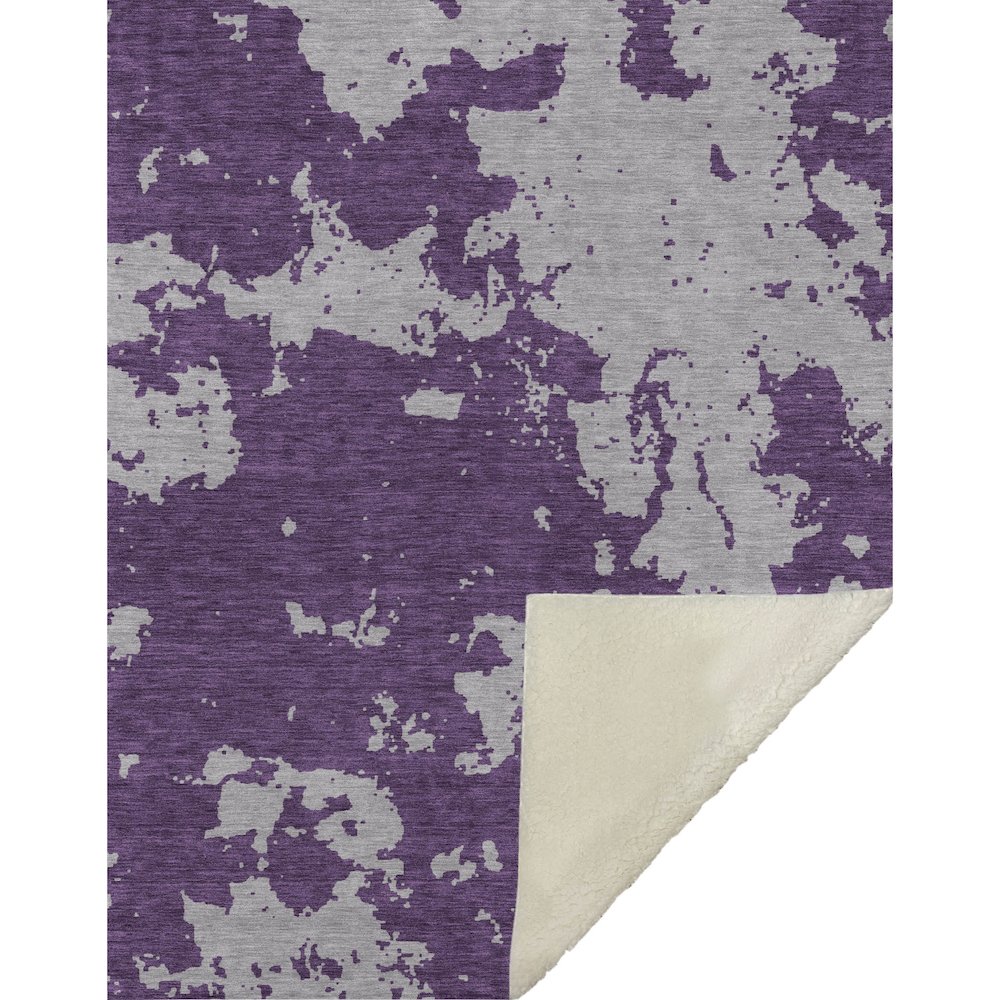 Premium Machine Washable ASB897 Purple 50" x 70" Sherpa Throw Blanket. Picture 1