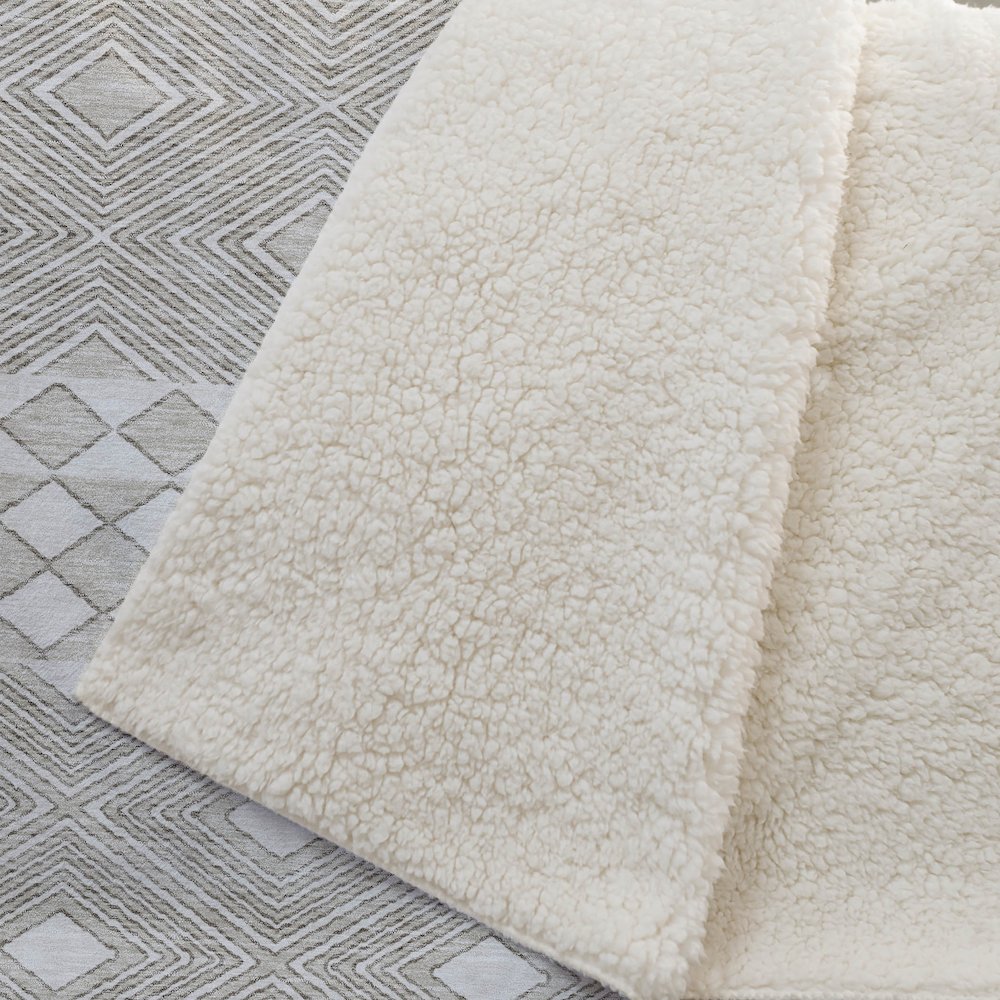 Premium Machine Washable ASB898 Taupe 50" x 70" Sherpa Throw Blanket. Picture 2
