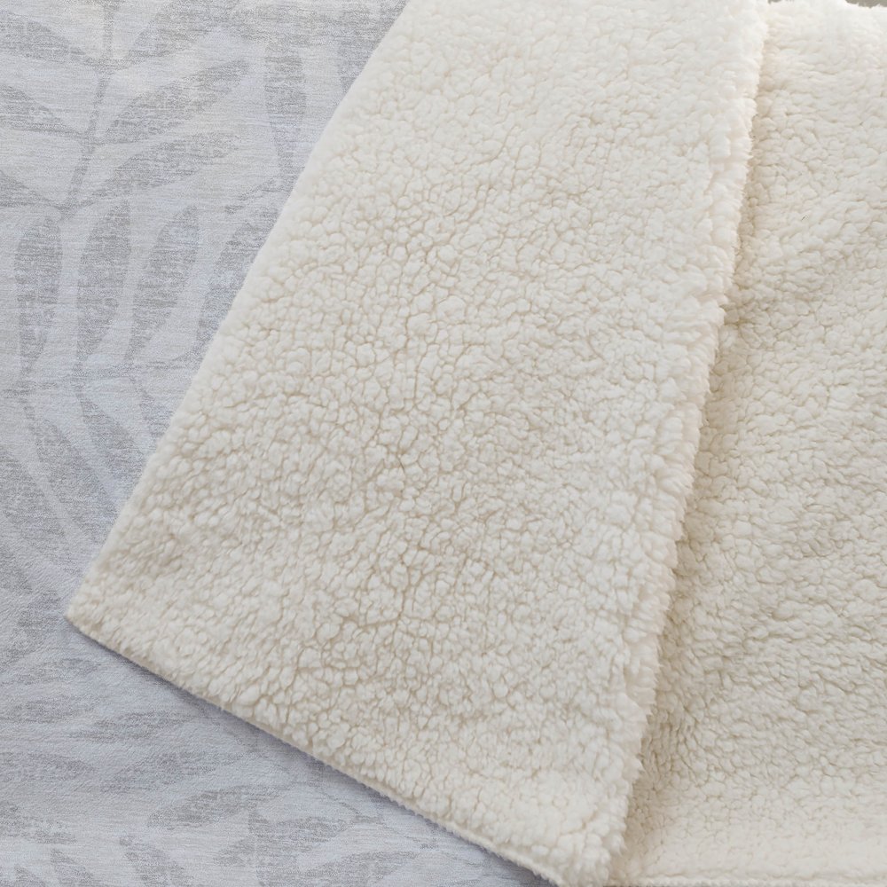 Premium Machine Washable ASB899 Ivory 50" x 70" Sherpa Throw Blanket. Picture 2