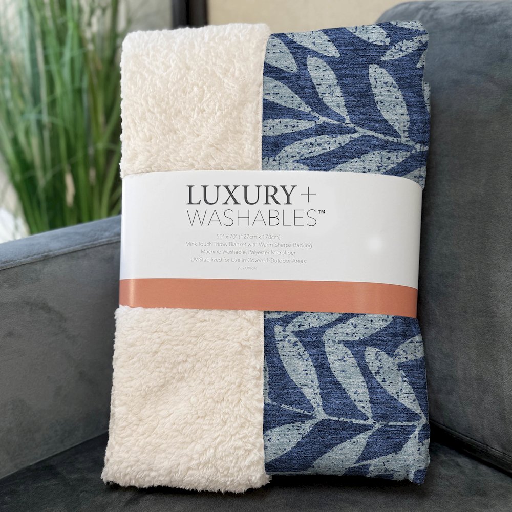 Premium Machine Washable ASB899 Navy 50" x 70" Sherpa Throw Blanket. Picture 3