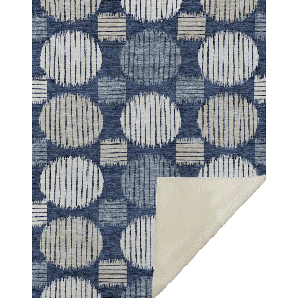 Premium Machine Washable ASB900 Navy 50" x 70" Sherpa Throw Blanket. Picture 1