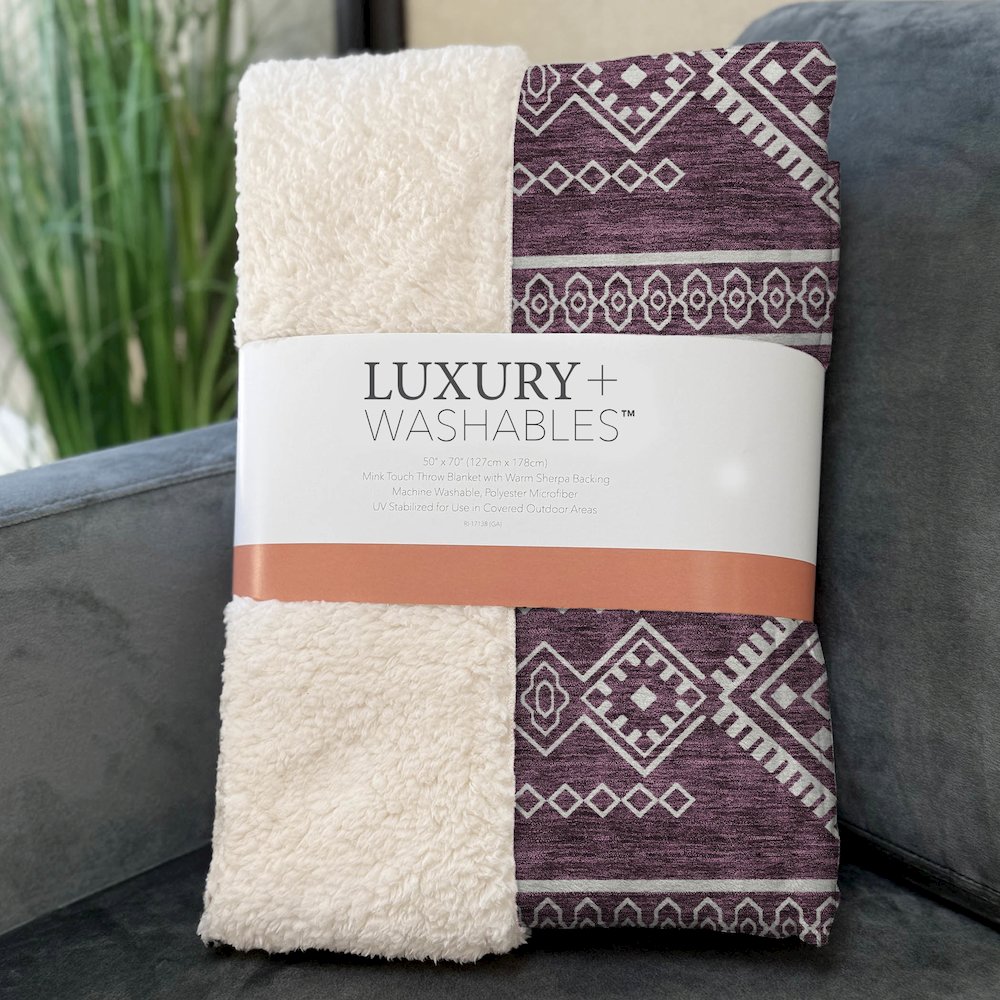 Premium Machine Washable ASB901 Eggplant 50" x 70" Sherpa Throw Blanket. Picture 3