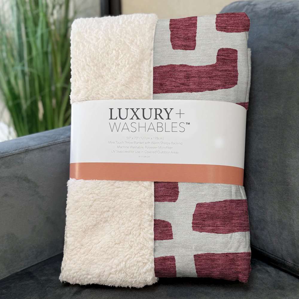 Premium Machine Washable ASB903 Garnet 50" x 70" Sherpa Throw Blanket. Picture 3