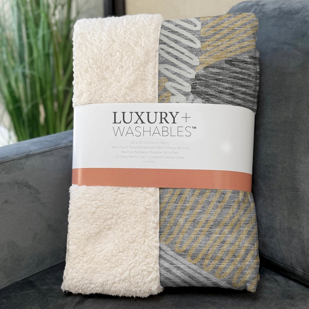 Premium Machine Washable ASB904 Gray 50" x 70" Sherpa Throw Blanket. Picture 3