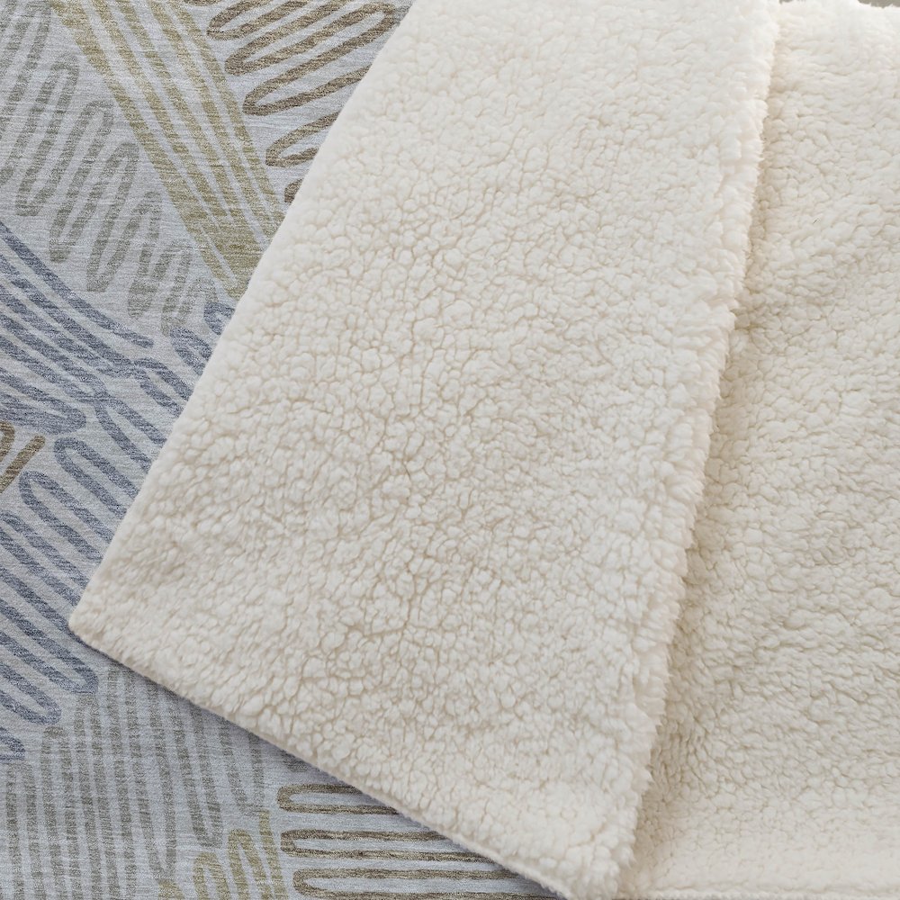 Premium Machine Washable ASB904 Taupe 50" x 70" Sherpa Throw Blanket. Picture 2