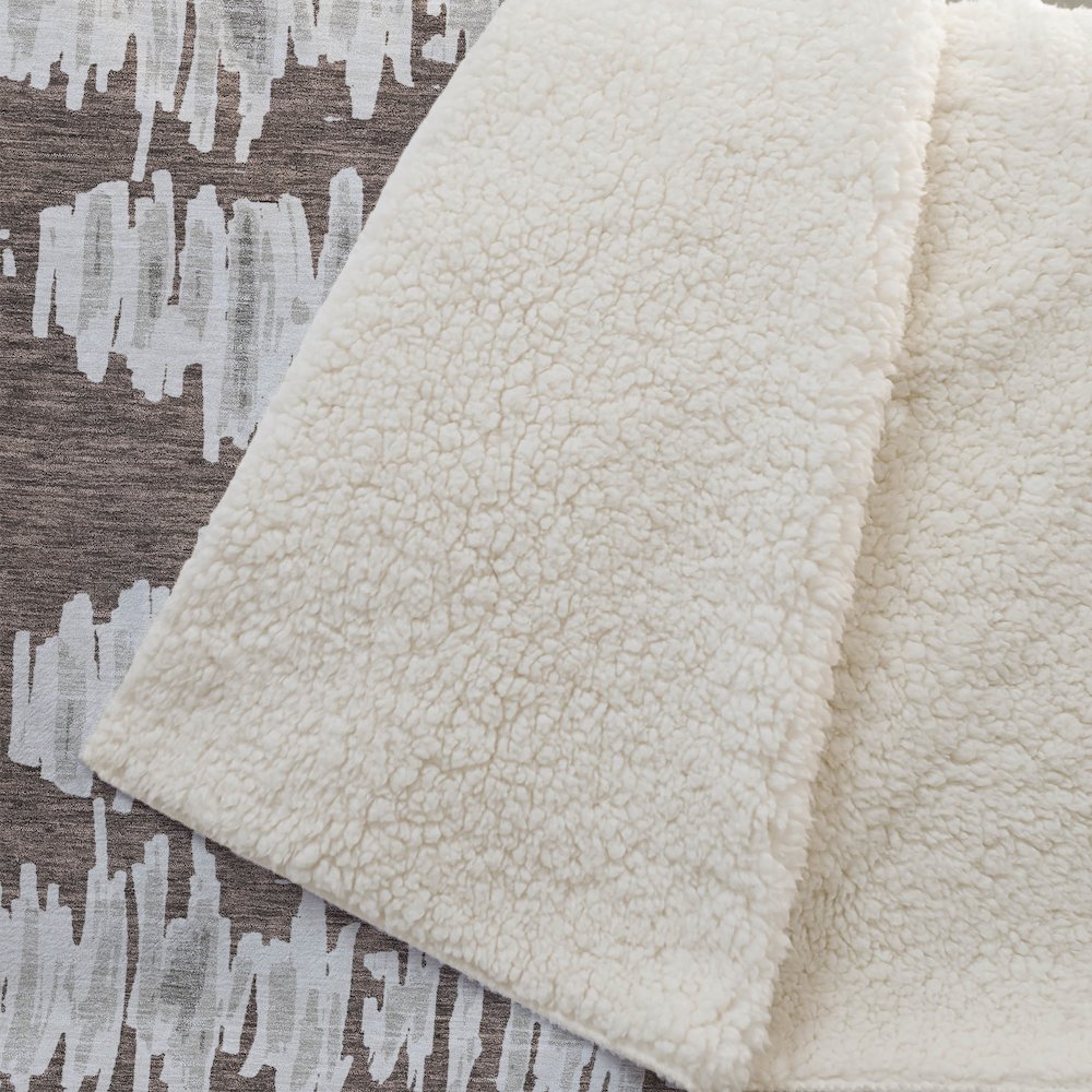 Premium Machine Washable ASB905 Brown 50" x 70" Sherpa Throw Blanket. Picture 2