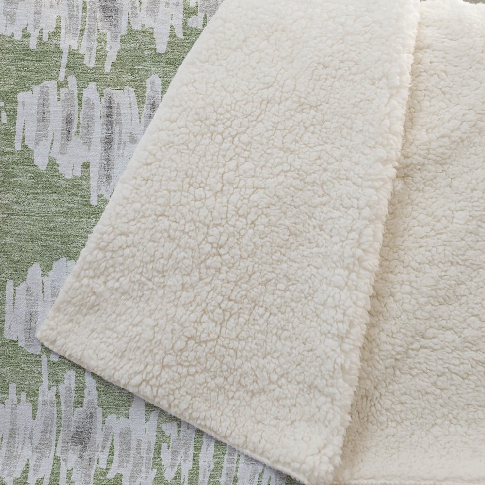 Premium Machine Washable ASB905 Green 50" x 70" Sherpa Throw Blanket. Picture 2