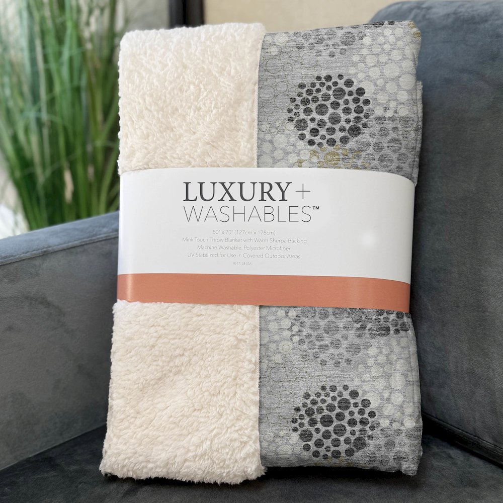 Premium Machine Washable ASB908 Gray 50" x 70" Sherpa Throw Blanket. Picture 3