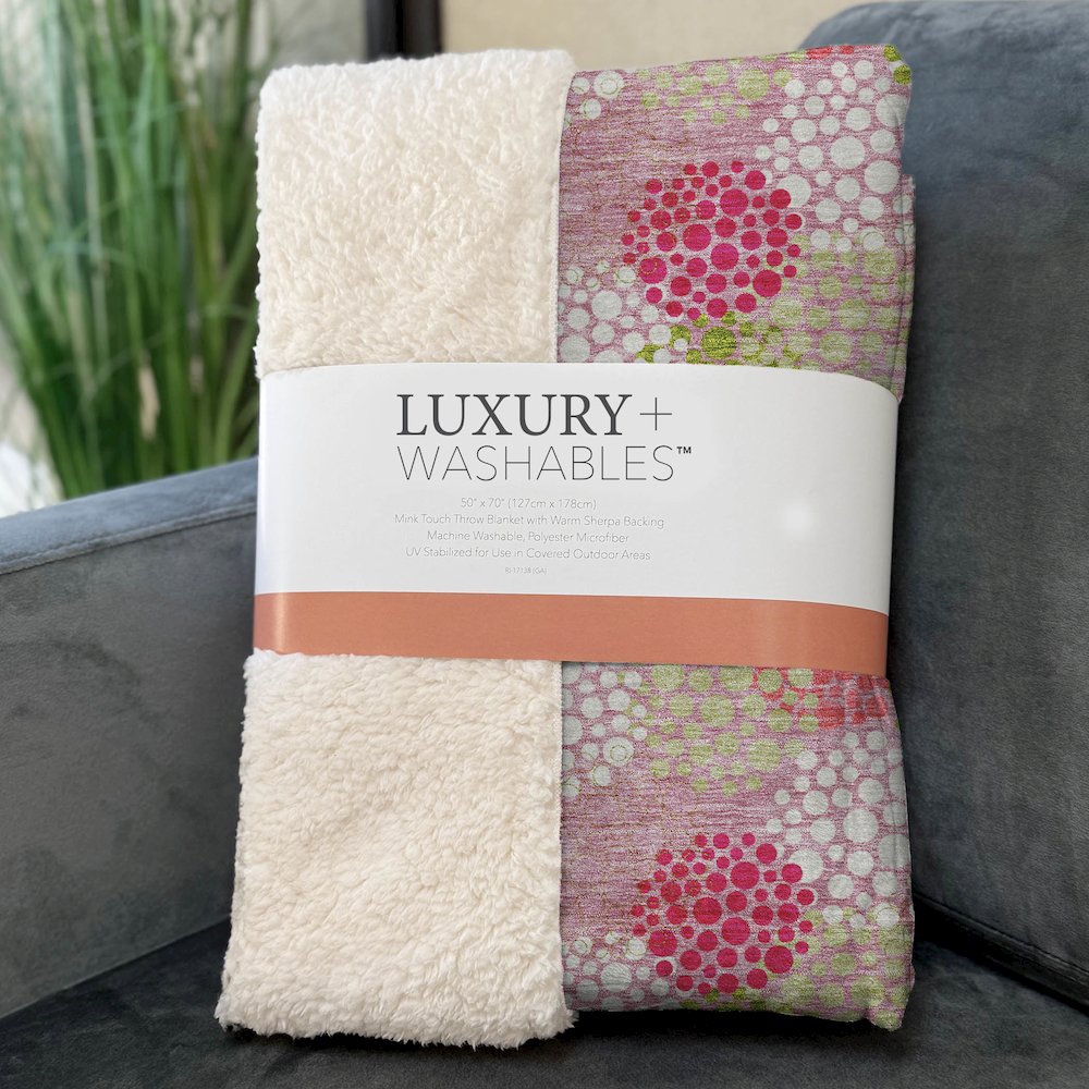 Premium Machine Washable ASB908 Pink 50" x 70" Sherpa Throw Blanket. Picture 3