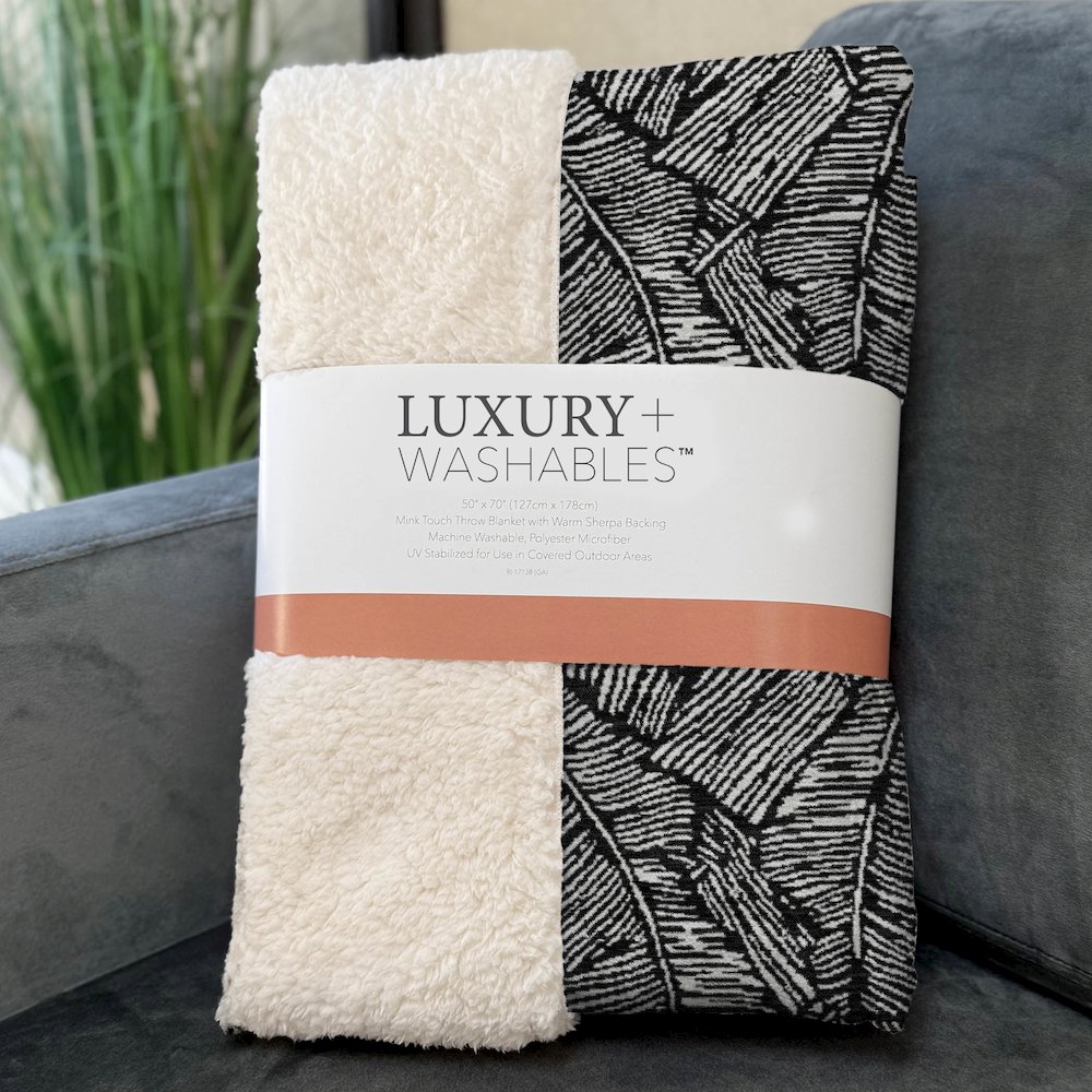 Premium Machine Washable ASB913 Black 50" x 70" Sherpa Throw Blanket. Picture 3