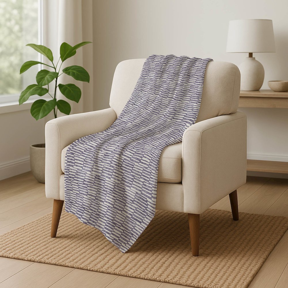 Premium Machine Washable ASB918 Lilac 50" x 70" Sherpa Throw Blanket. Picture 5