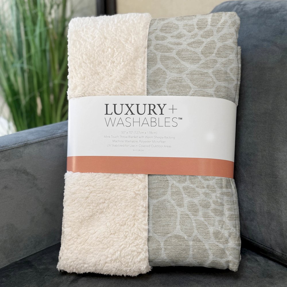 Premium Machine Washable ASB919 Beige 50" x 70" Sherpa Throw Blanket. Picture 3