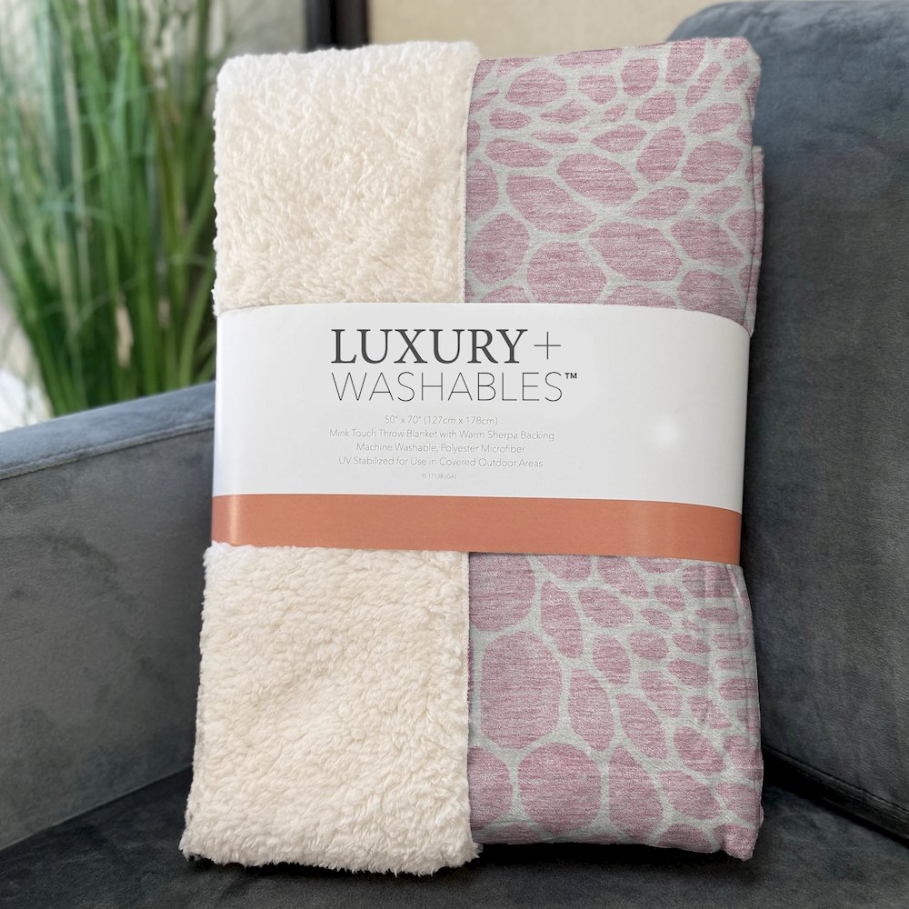 Premium Machine Washable ASB919 Pink 50" x 70" Sherpa Throw Blanket. Picture 3