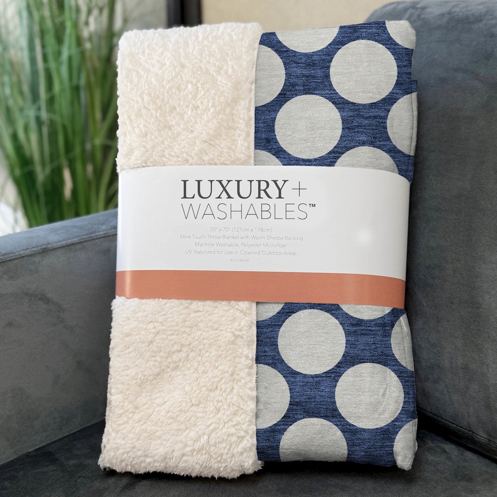 Premium Machine Washable ASB921 Navy 50" x 70" Sherpa Throw Blanket. Picture 3