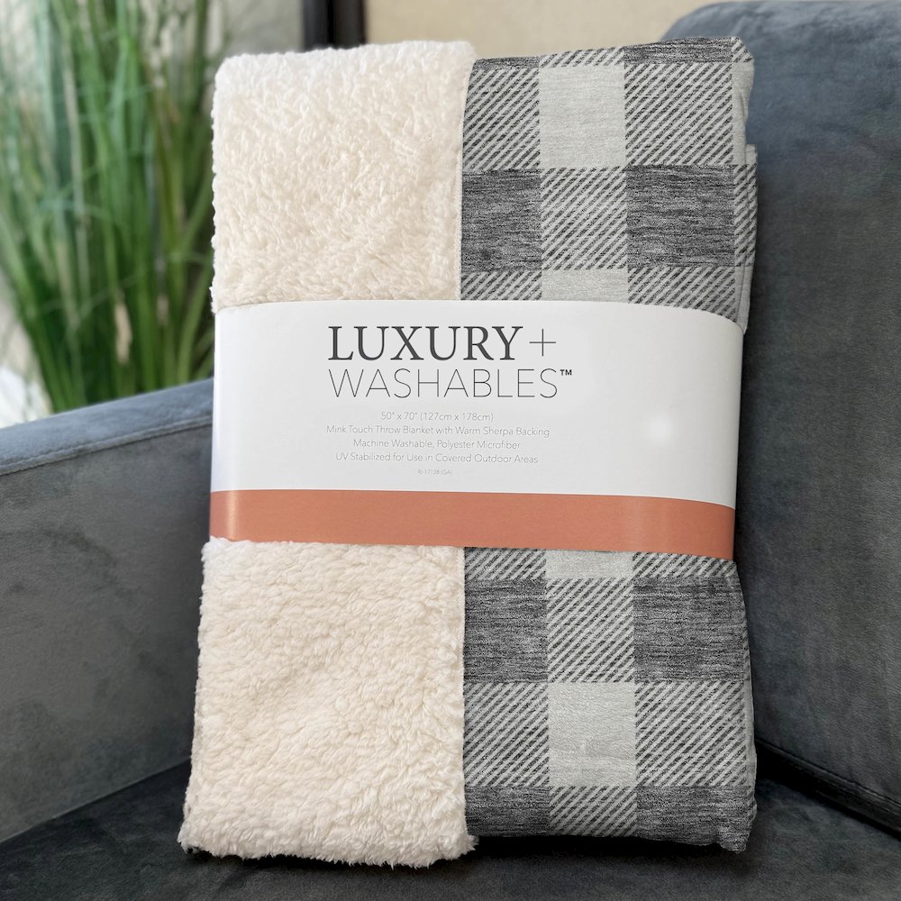 Premium Machine Washable ASB923 Gray 50" x 70" Sherpa Throw Blanket. Picture 3