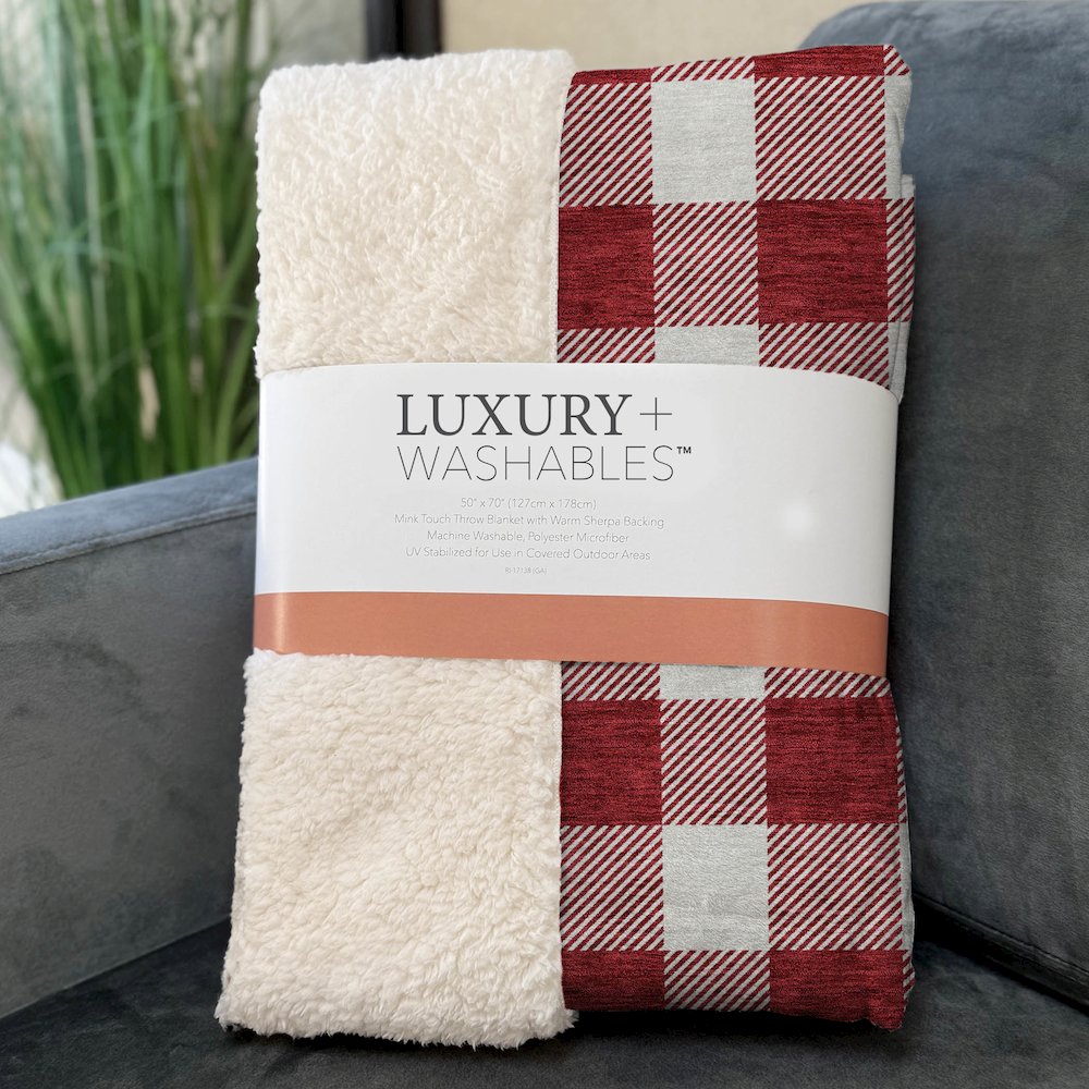 Premium Machine Washable ASB923 Red 50" x 70" Sherpa Throw Blanket. Picture 3